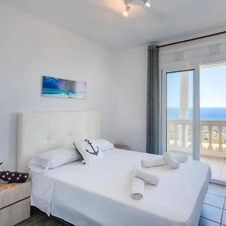 Blanca Villa