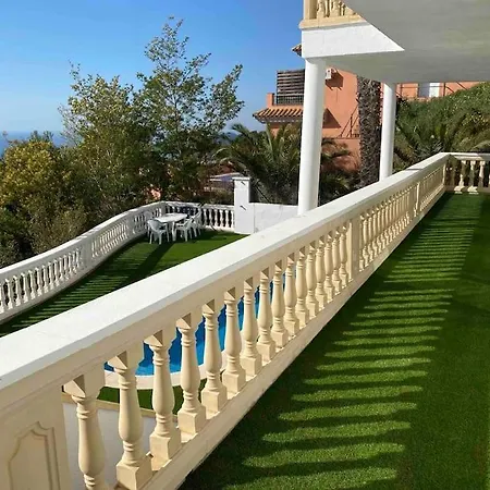 Villa Blanca Lloret de Mar