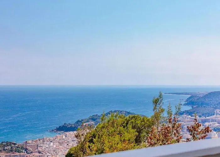 Villa Blanca Lloret de Mar